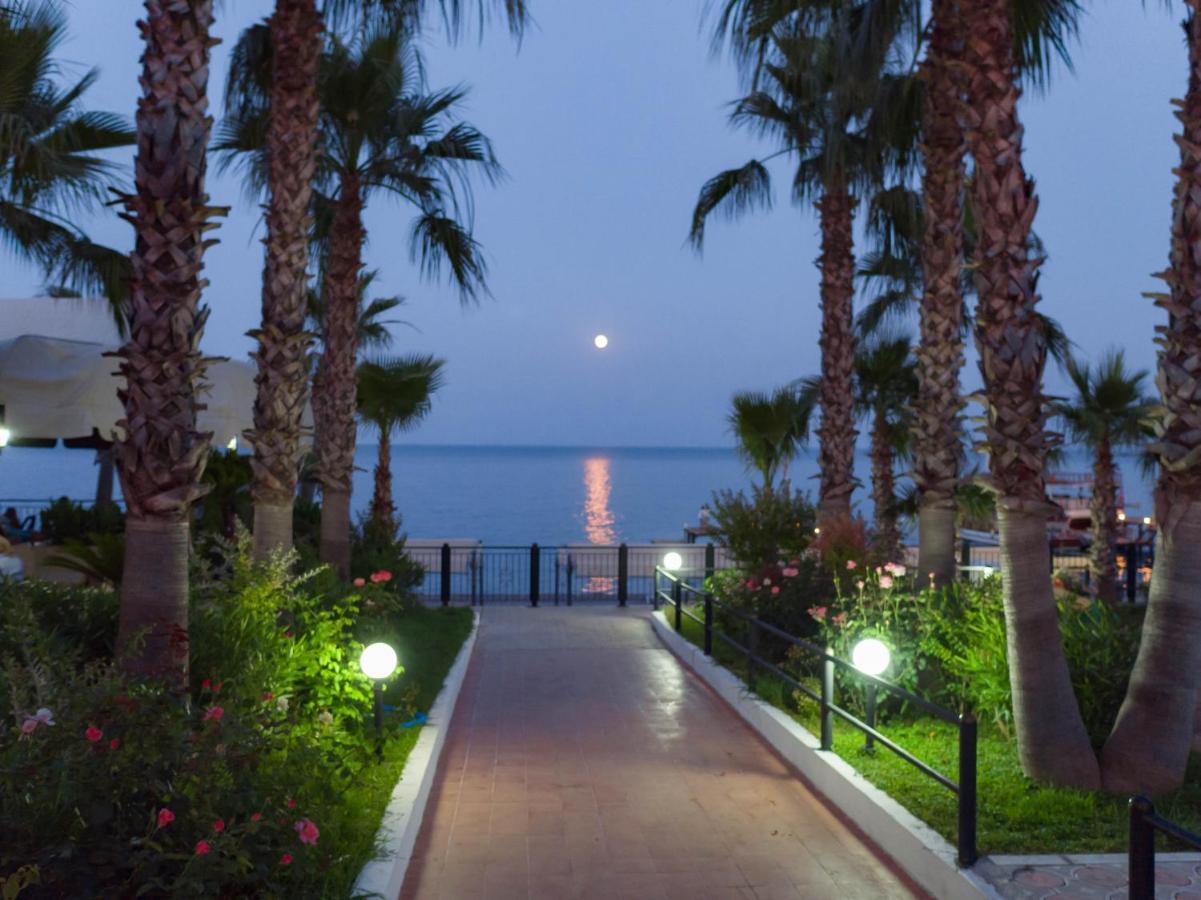 Club Akman Beach Чамьюва Экстерьер фото