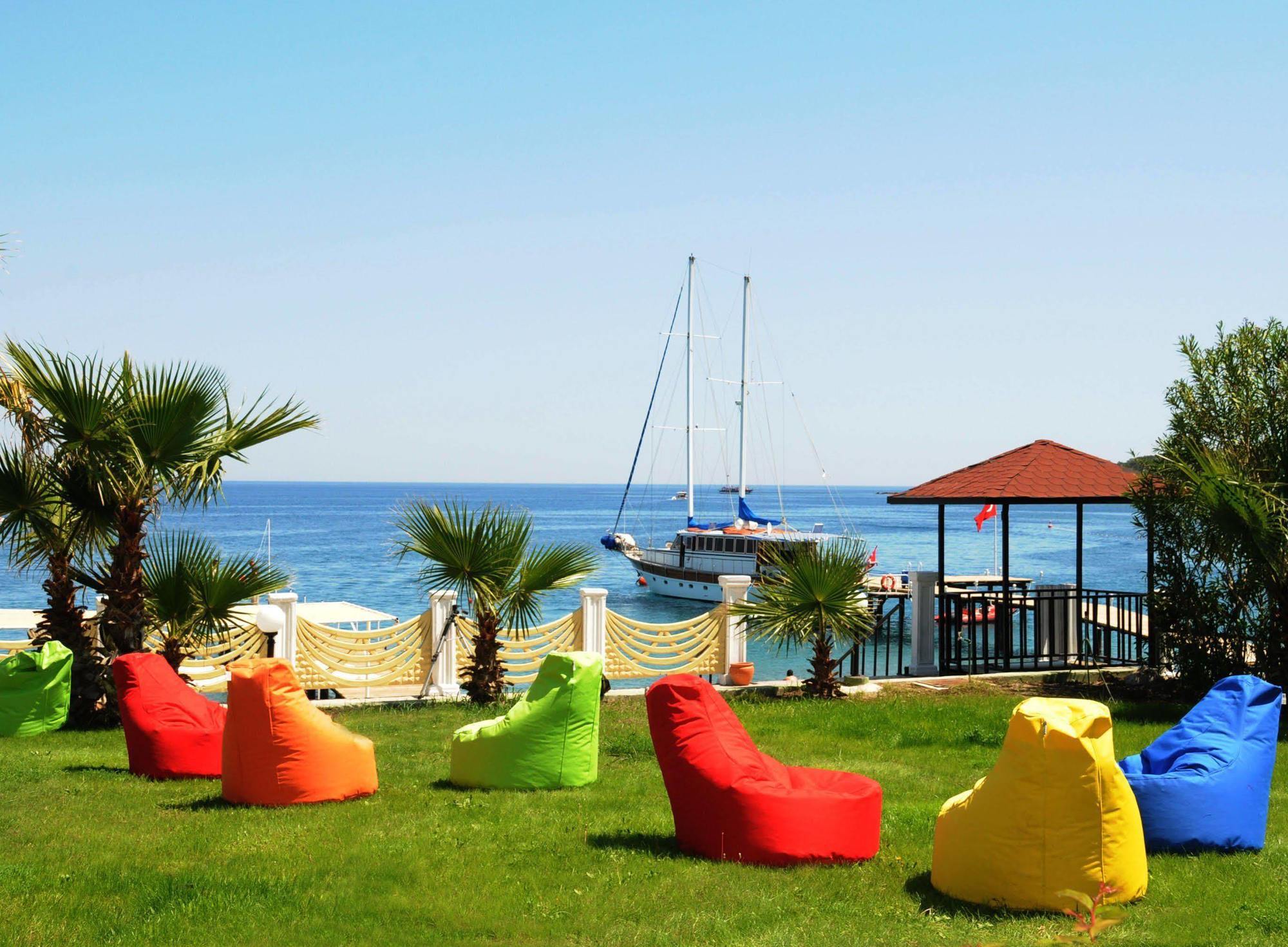 Club Akman Beach Чамьюва Экстерьер фото
